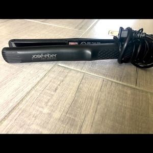Jose Eber Pro Series hair straightener